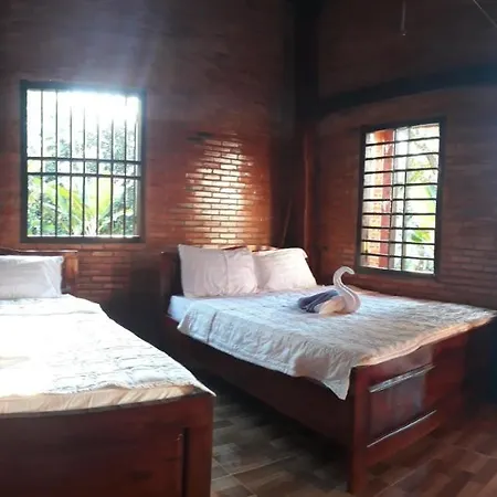 Thuy Tien Ecolodge Cat Tien Exterior photo