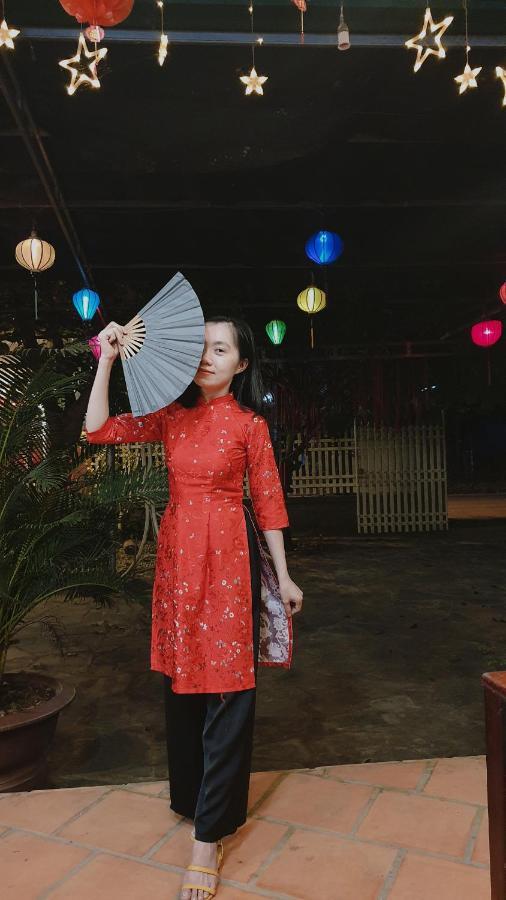 Thuy Tien * Cat Tien